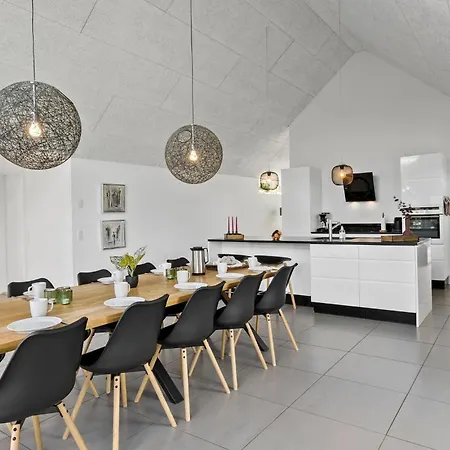 Stunning In With Sauna Feriehus *