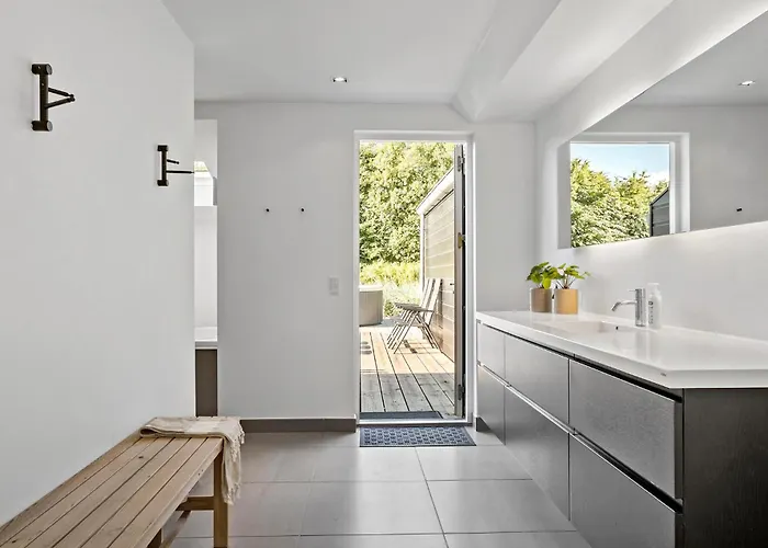 Stunning In With Sauna Hadsund