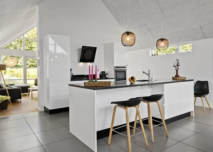Stunning In With Sauna Casa de Férias Hadsund