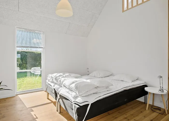 Stunning In With Sauna Casa de Férias Hadsund